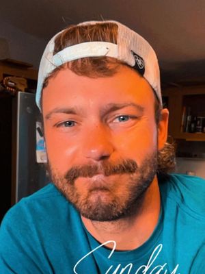 Daniel, 34