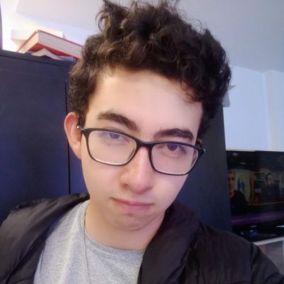 Julian, 23