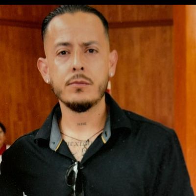 Christian, 38