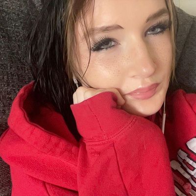 Hana, 19