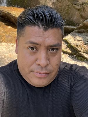 Jose, 37