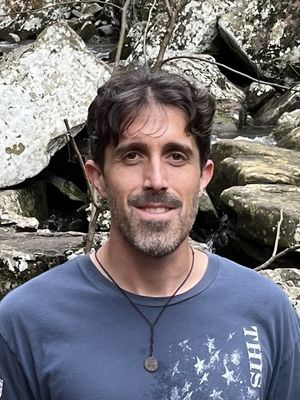 Darren, 42