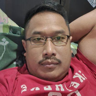 Agha, 43