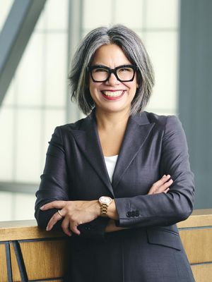 Gemma, 51