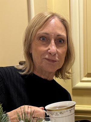 Kathy, 70
