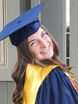 Anna, 19