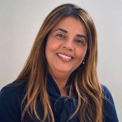 Teresa, 47