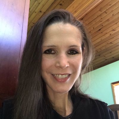 Colleen, 43
