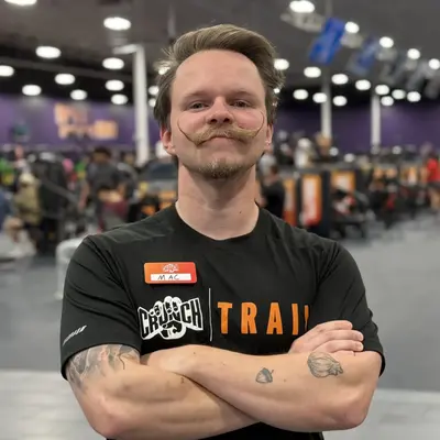 Josh, 28