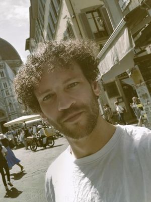 Marcel, 35