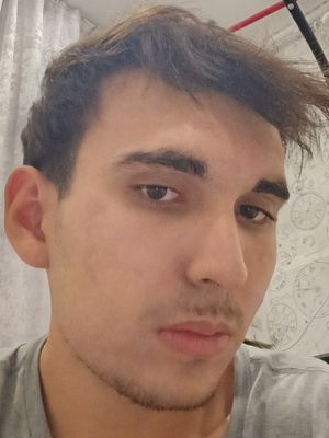 Andrei, 18