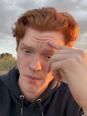 Sam, 22