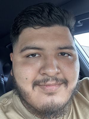 Jose, 24