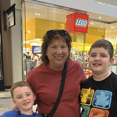 Tonya, 63