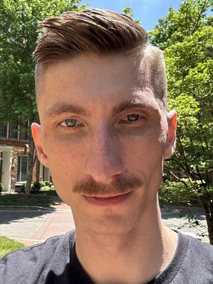 John, 32