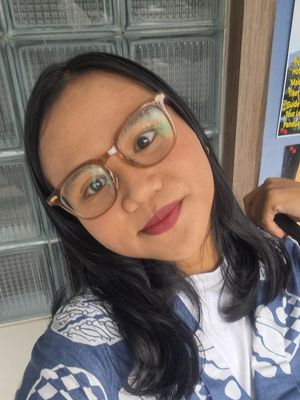Martha, 27