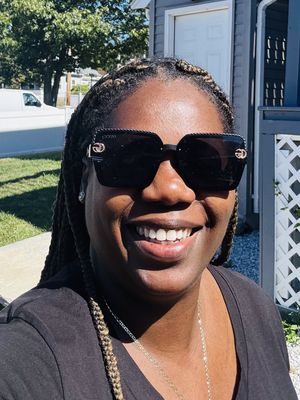 Gabrielle, 42