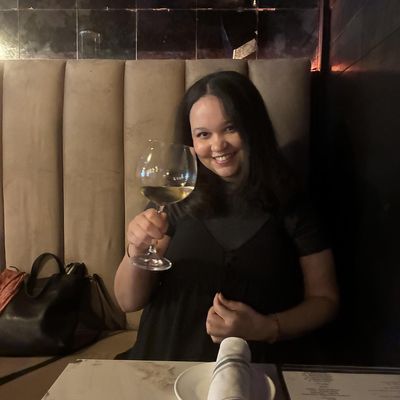 Maggie, 34