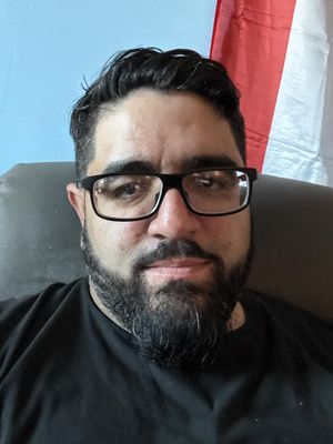 Manuel, 36