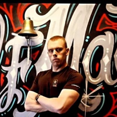 Josh, 33