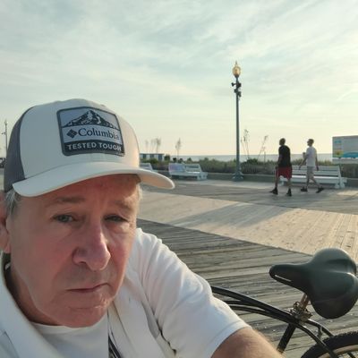 Walt, 66