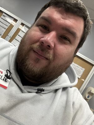 Charles, 33