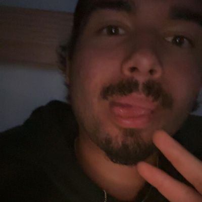 Dylan, 20