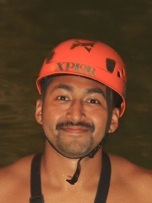 Rodrigo, 25