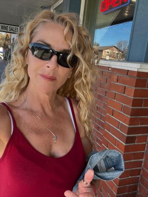 Patricia, 57