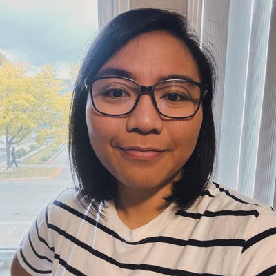 Shelly, 35