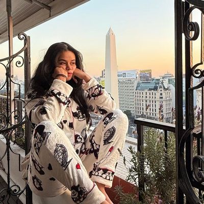 Sofia, 20