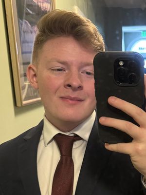Beau, 24