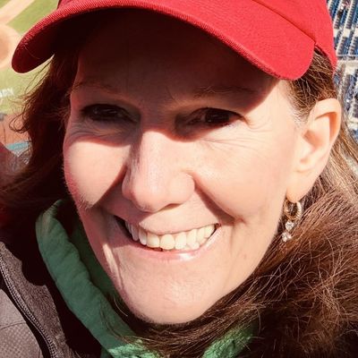 Maureen, 63
