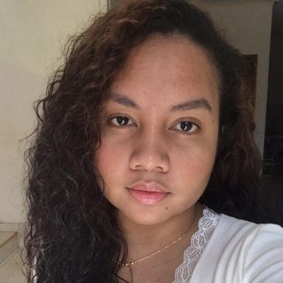 Maria, 26