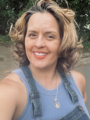 Erica, 43