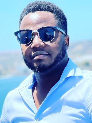Lucius, 35
