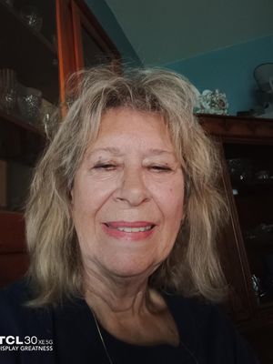 Julie, 76
