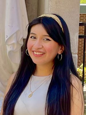 Dolores, 28