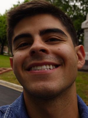 Daniel, 23