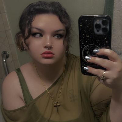 Taylor, 25