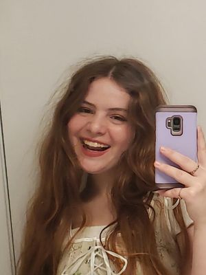 Elizabeth, 21