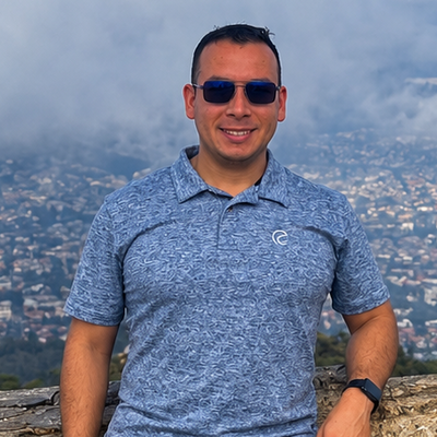 Juan, 32