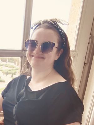 Erin, 28
