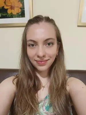 Leyla, 24