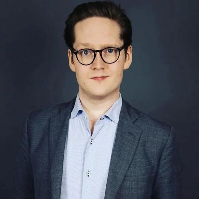Erik, 29