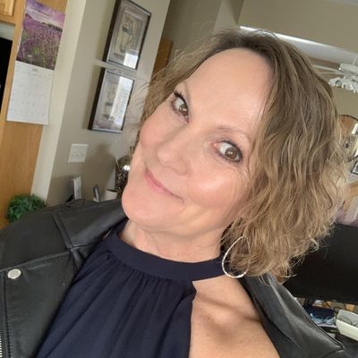 Sarah, 58
