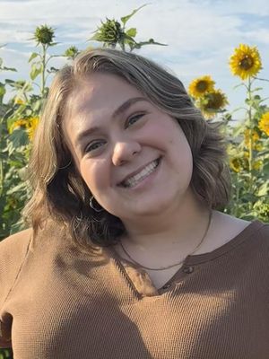 Mallory, 20