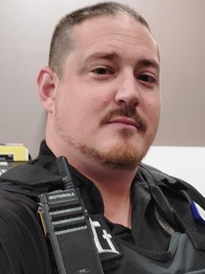 Alex, 39