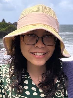 Paulina, 31