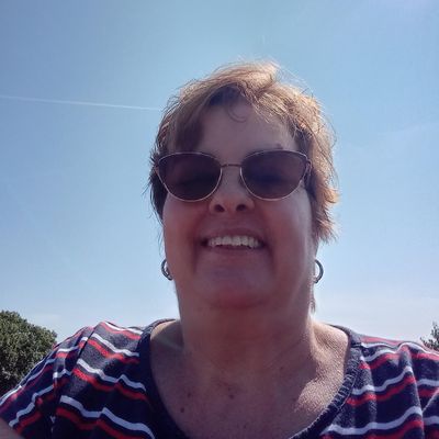 Tara, 54